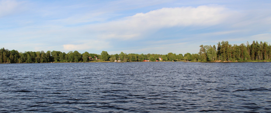 Uranäs village from the lake