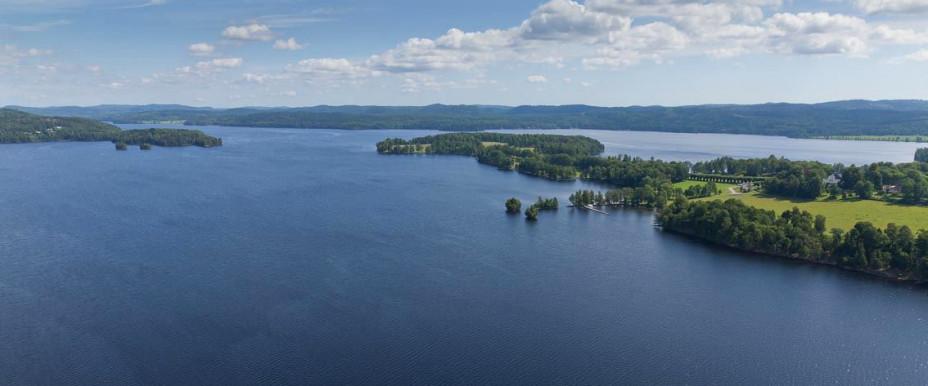 Laxsjön, Långbrohöljen - Image 1