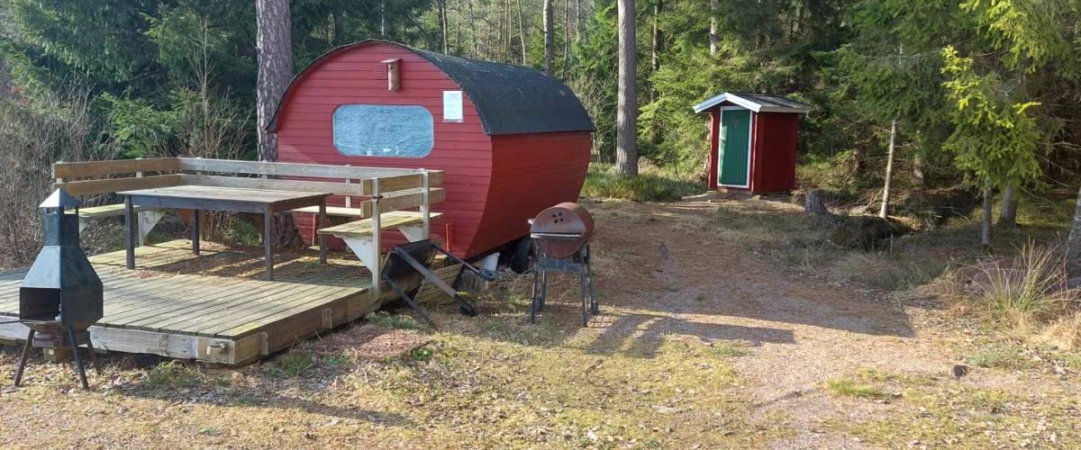 Stuga att hyra Mäens badplats