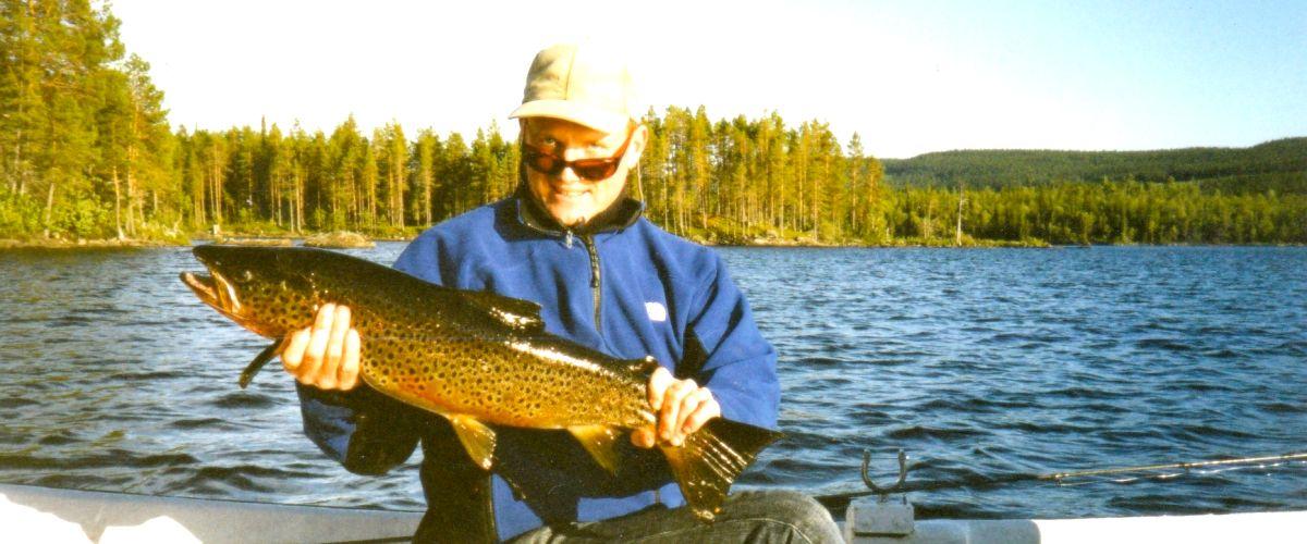 Fiske i Rörvattnet-Skogsjö fvo. Foto Maritha Grelsson