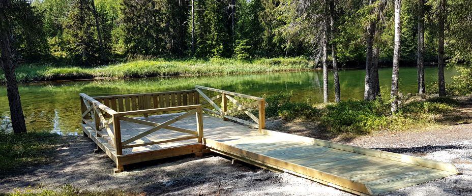 För rullstolsburna besökare